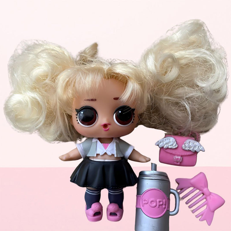 Boneca L.O.L Surprise Com 10 Acessórios 9