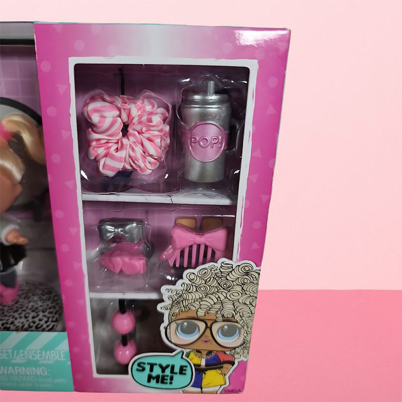 Boneca L.O.L Surprise Com 10 Acessórios 7